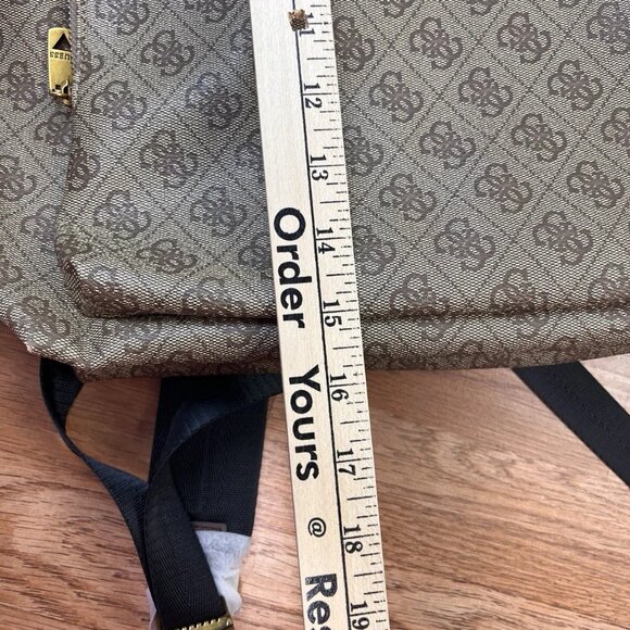 Guess Men's Vezzola Logo Backpack Beige with Dustbag NEW - Picture 10 of 11